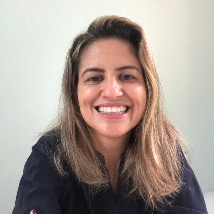 Foto da Palestrante Cintia Ribeiro